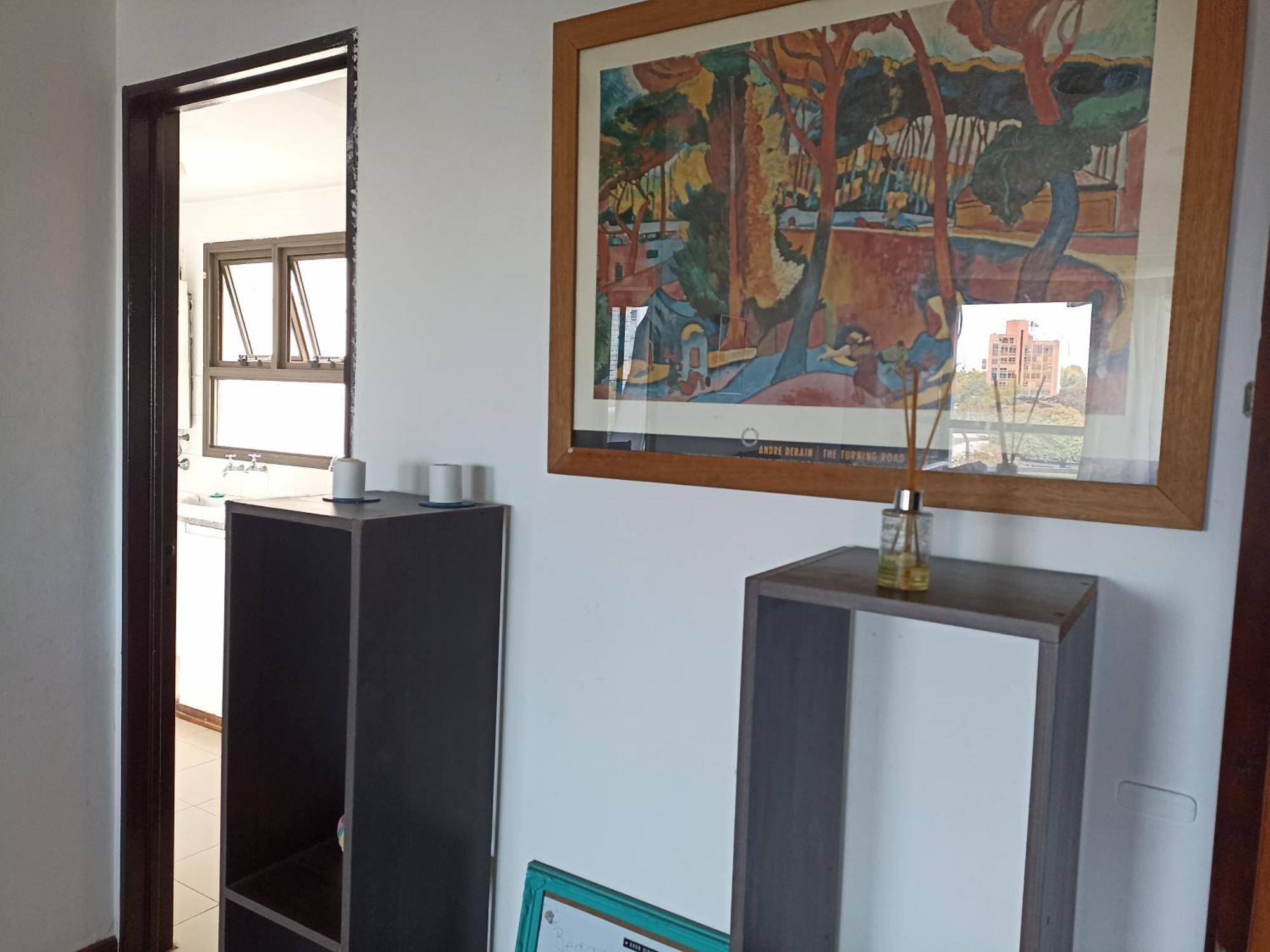 Departamento Plaza Moreno Con Balcon ลาปลาตา ภายนอก รูปภาพ