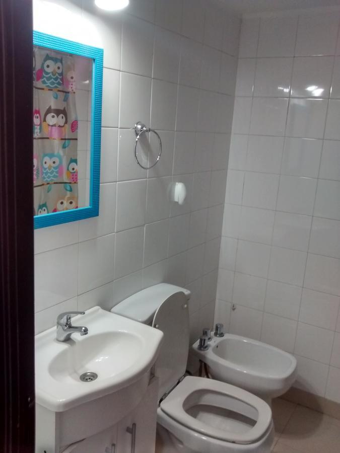 Departamento Plaza Moreno Con Balcon ลาปลาตา ภายนอก รูปภาพ